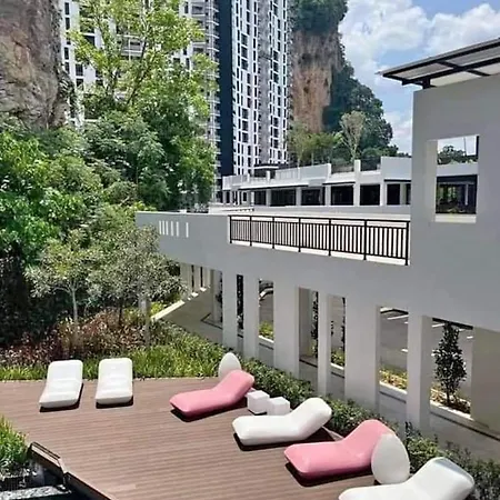 Hillside Stay @ The Cove Hillside Residential Ipoh Exterior photo