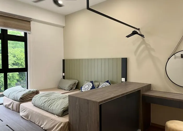 Hillside Stay @ The Cove Hillside Residential