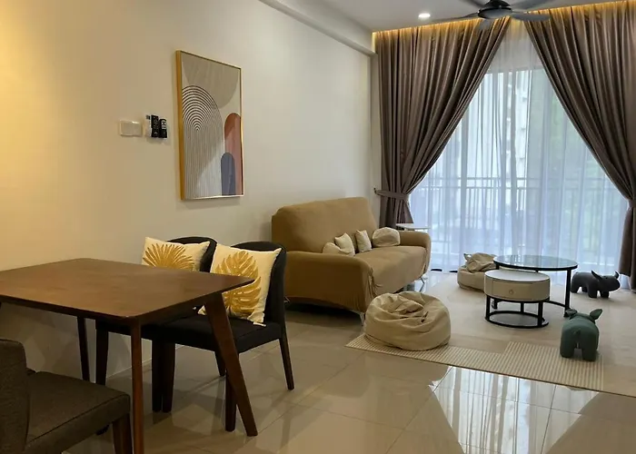 Hillside Stay @ The Cove Hillside Residential