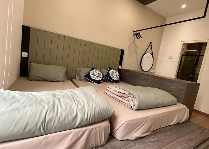 Hillside Stay @ The Cove Hillside Residential