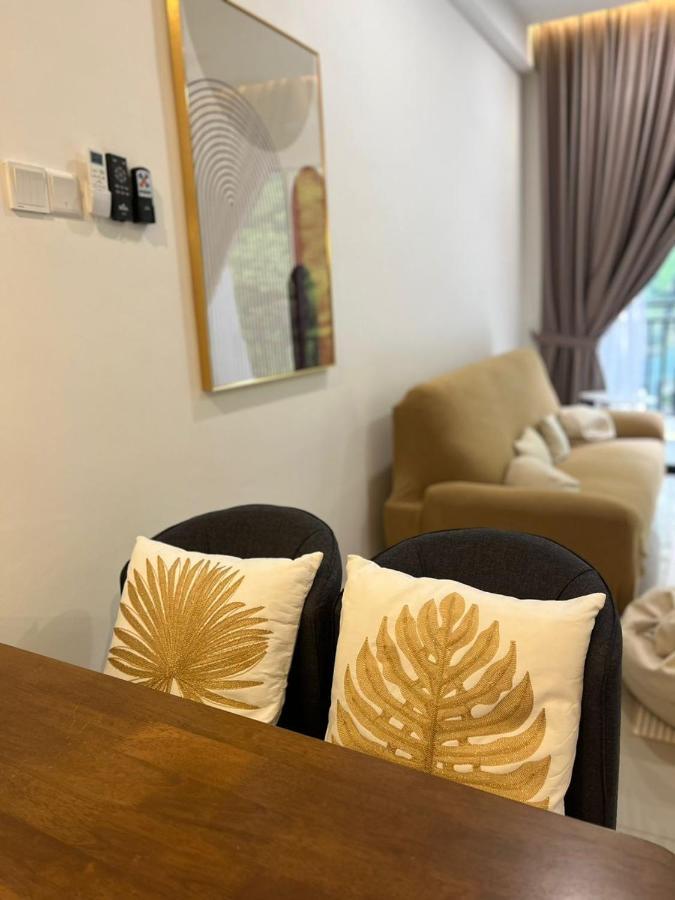 Hillside @ The Cove Hillside Residential