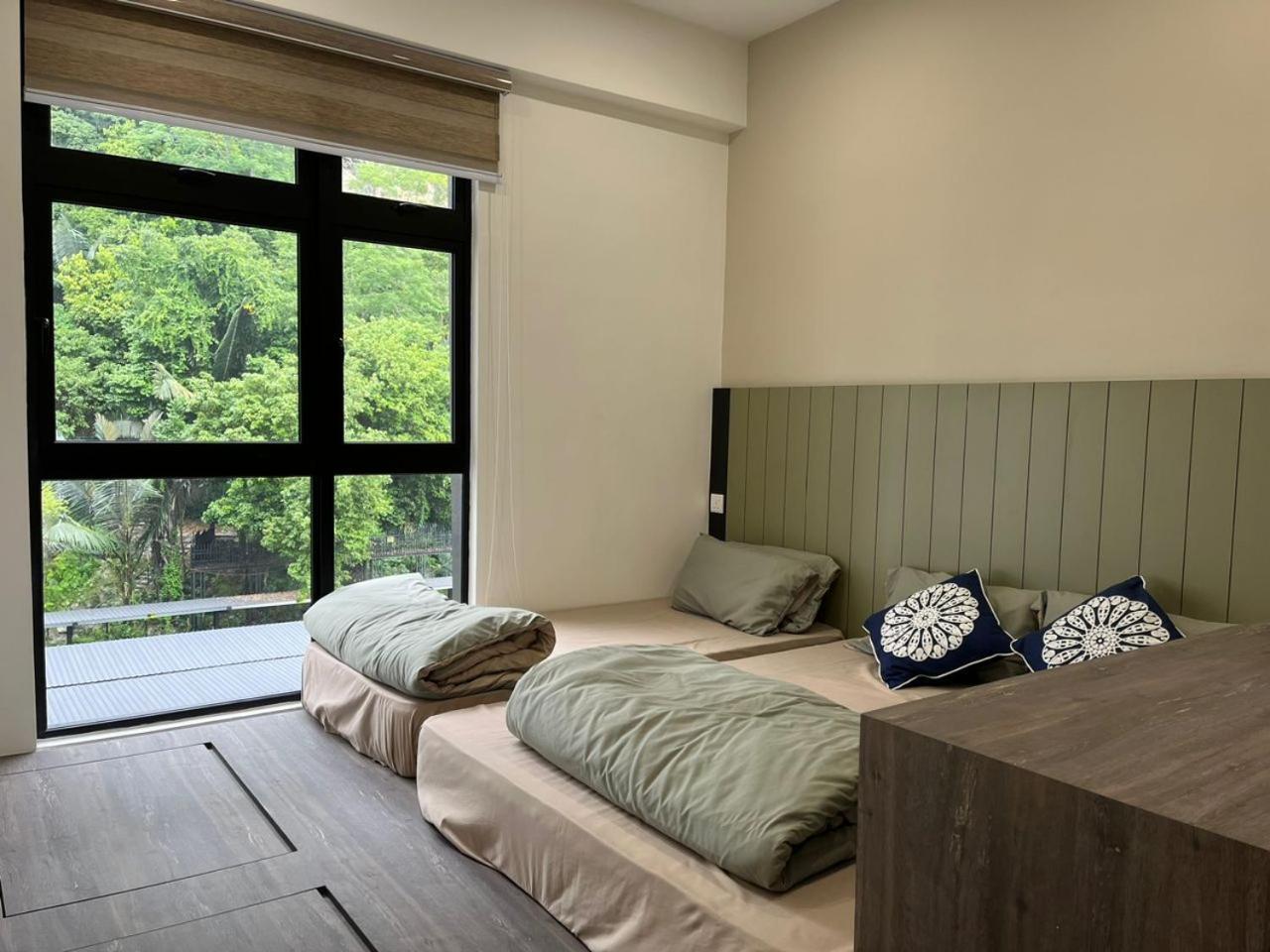 Hillside @ The Cove Hillside Residential Apartment *