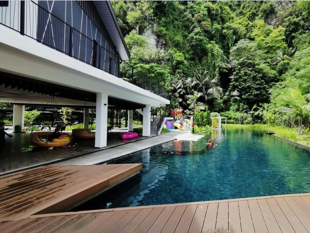 Hillside @ The Cove Hillside Residential